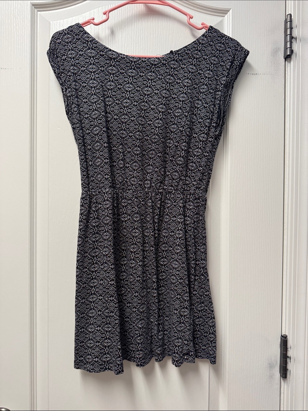 Forever 21 Black and White Patterned Fit-and-Flare Dress